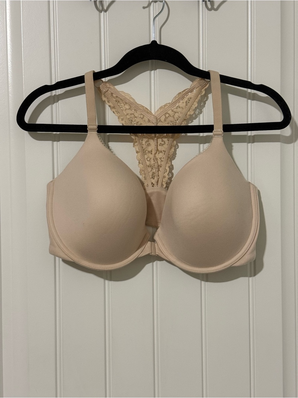 Victoria's Secret Demi Beige Lace Racerback Bra